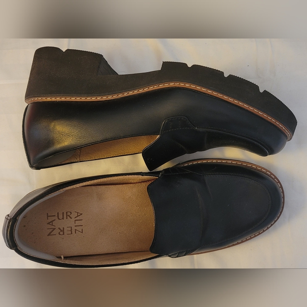 Black Naturaluzer shoes